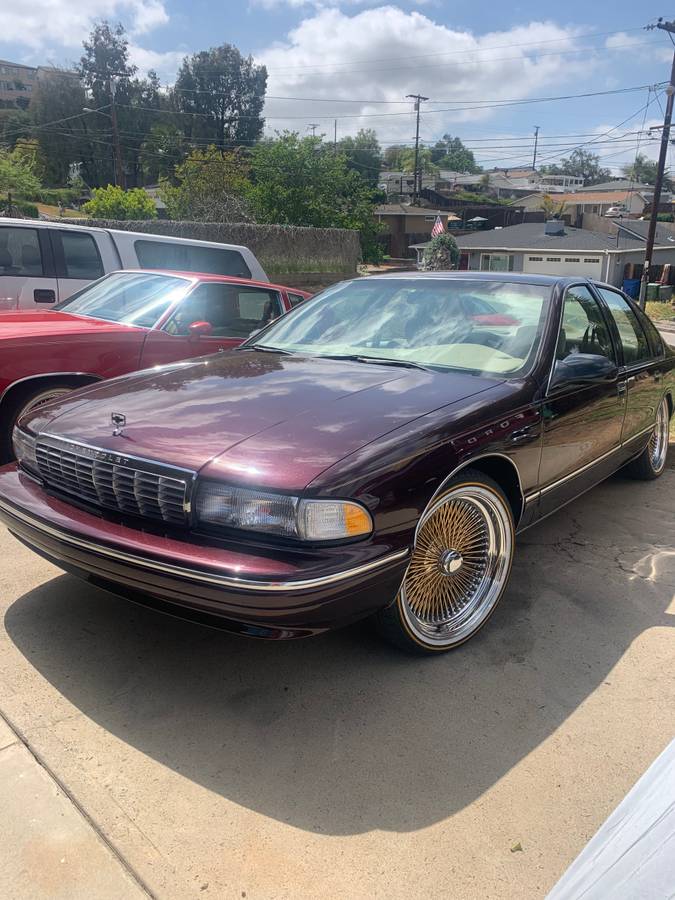 Chevy-caprice-1995-purple-5
