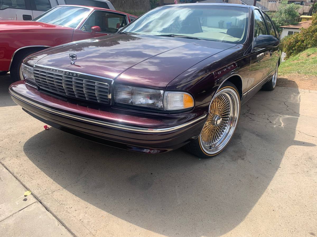Chevy-caprice-1995-purple