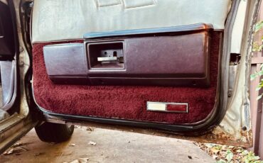 Chevy-caprice-brougham-1987-19