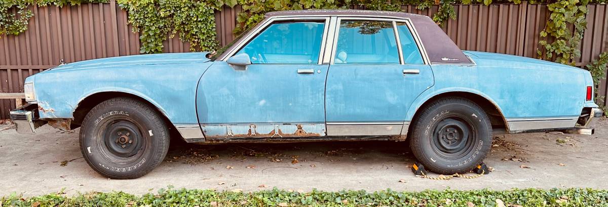 Chevy-caprice-brougham-1987
