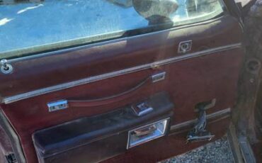 Chevy-caprice-classic-1983-purple