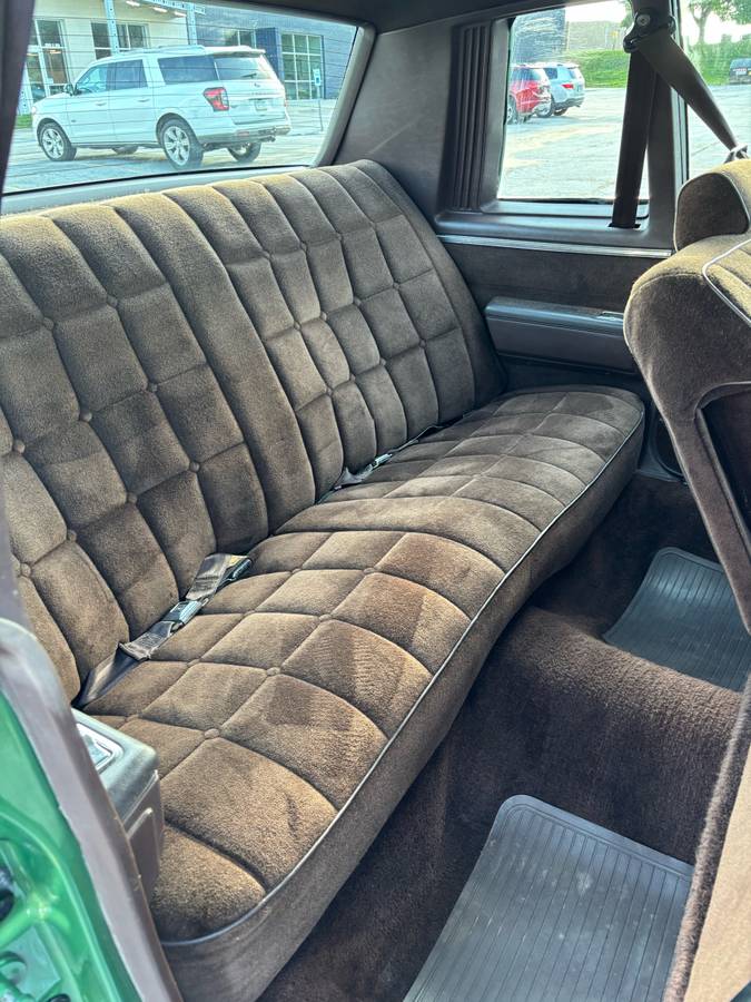 Chevy-caprice-classic-1984-green-1