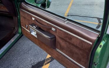 Chevy-caprice-classic-1984-green-16