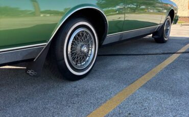 Chevy-caprice-classic-1984-green-8