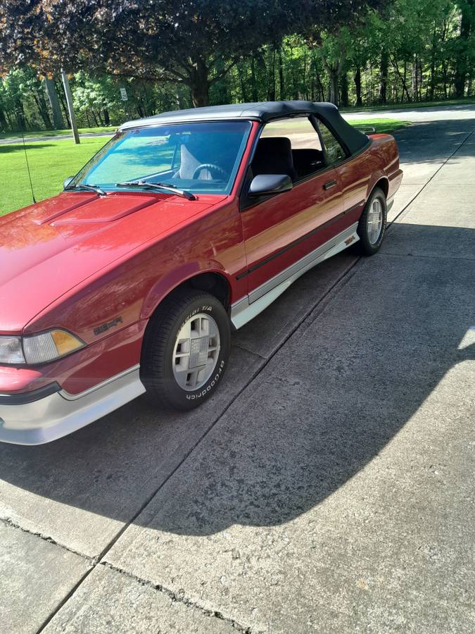 Chevy-cavalier-1989-red-1