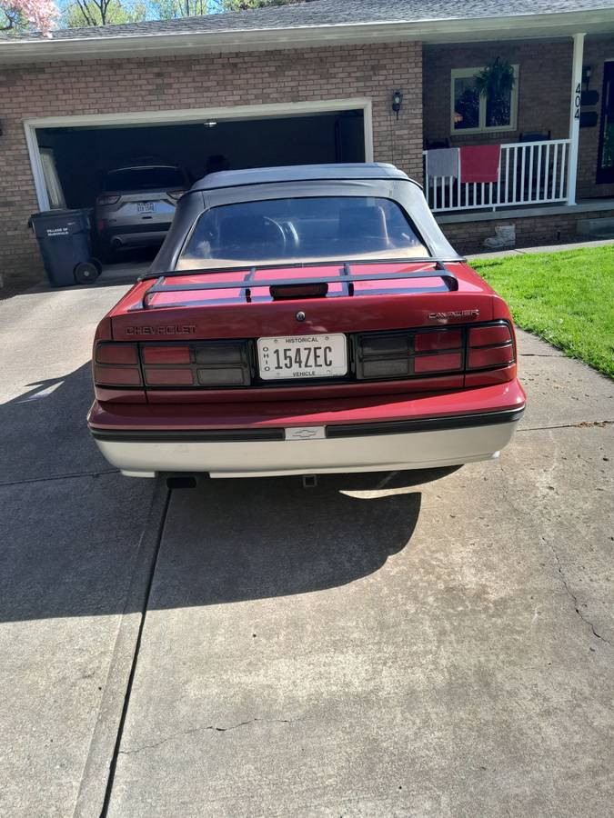 Chevy-cavalier-1989-red