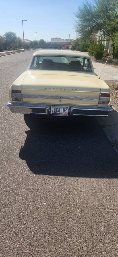 Chevy-chevelle-1964-yellow-2