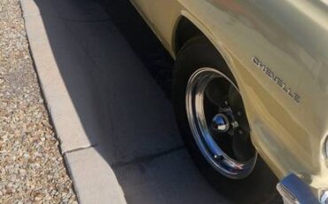 Chevy-chevelle-1964-yellow-3