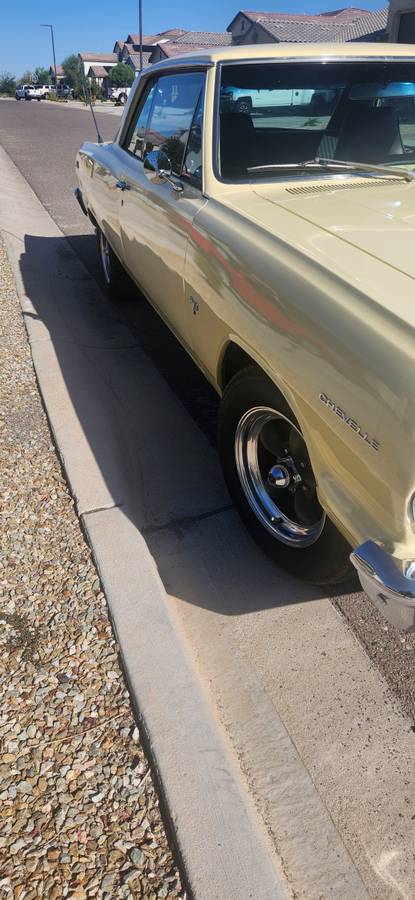 Chevy-chevelle-1964-yellow-3