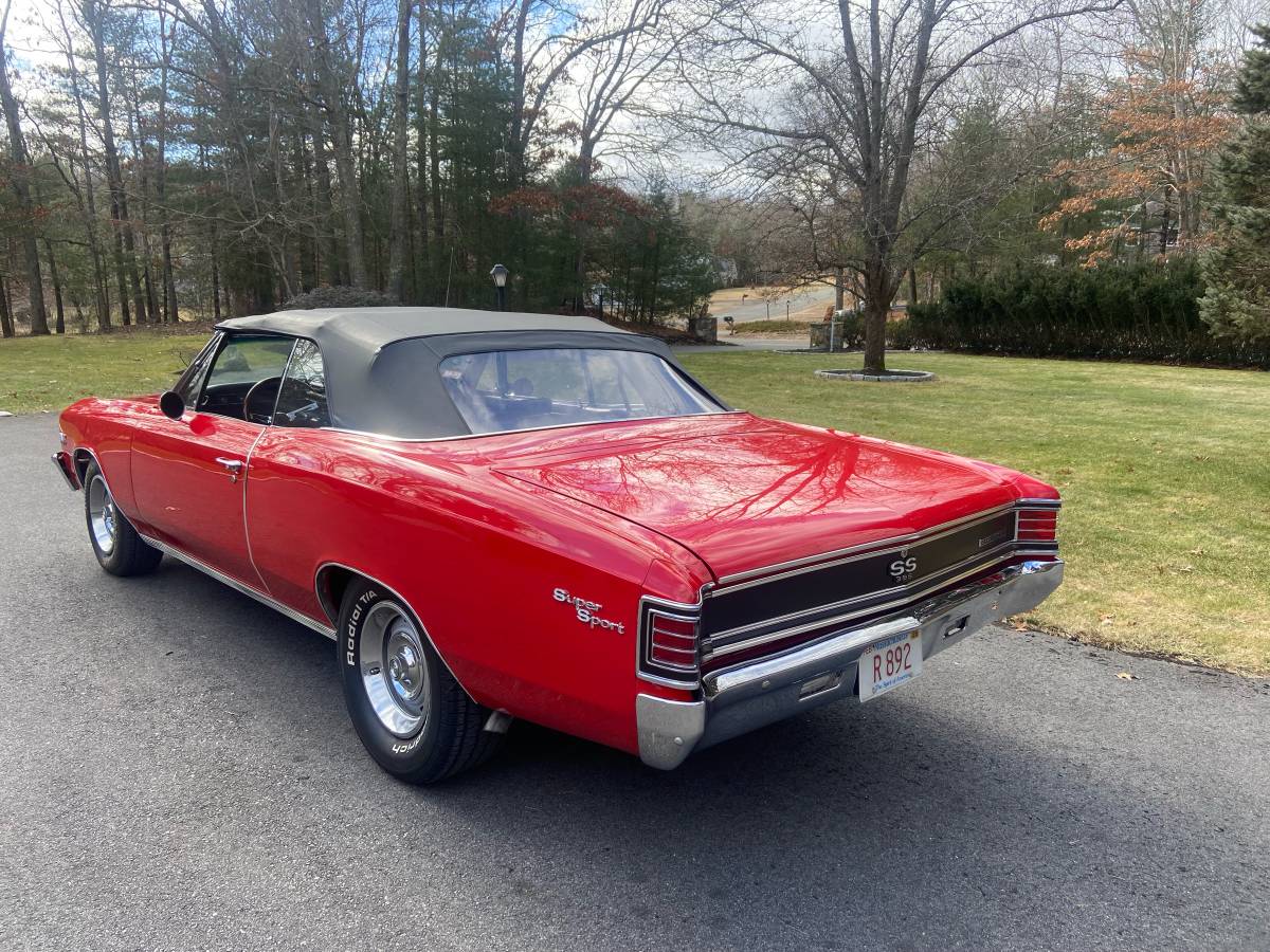 Chevy-chevelle-1967-red-2