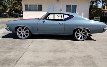 Chevy-chevelle-1969-custom-1
