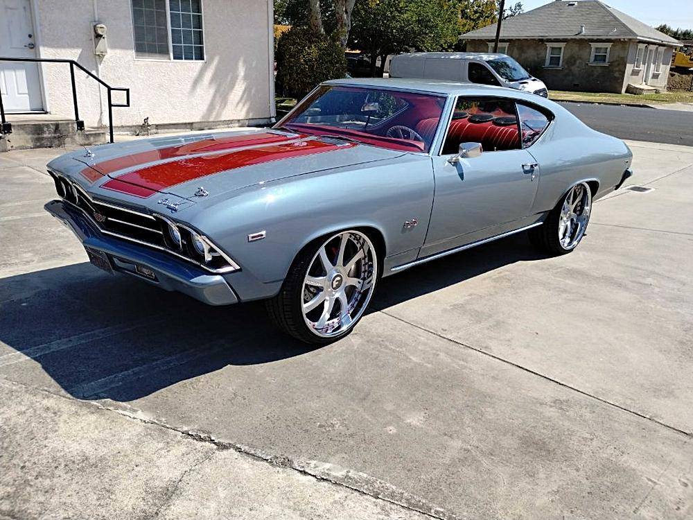 Chevy-chevelle-1969-custom-2