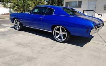 Chevy-chevelle-1972-blue-12