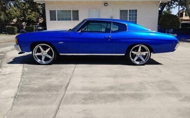 Chevy-chevelle-1972-blue-14