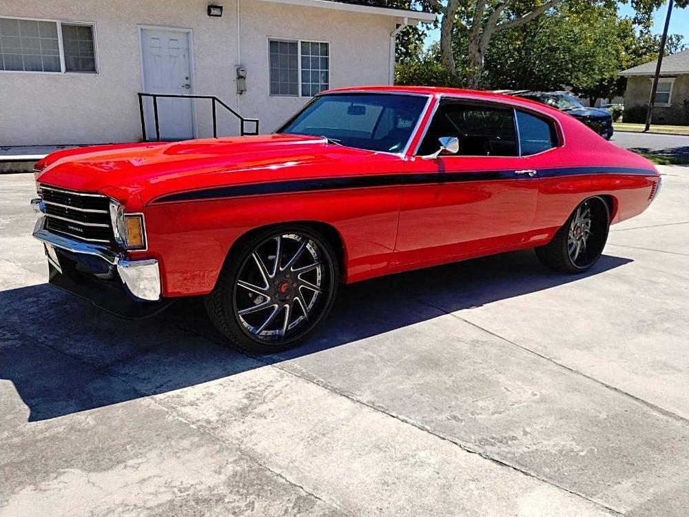 Chevy-chevelle-1972-red-13