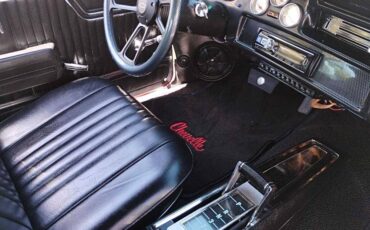 Chevy-chevelle-1972-red-15