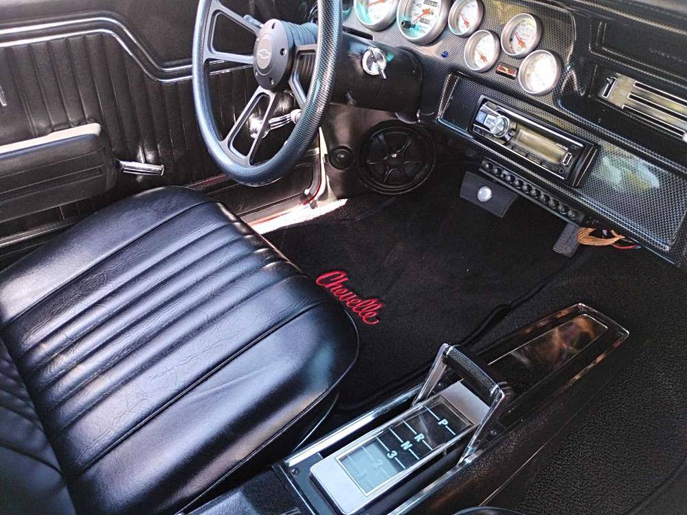 Chevy-chevelle-1972-red-15
