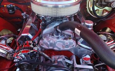 Chevy-chevelle-1972-red-21