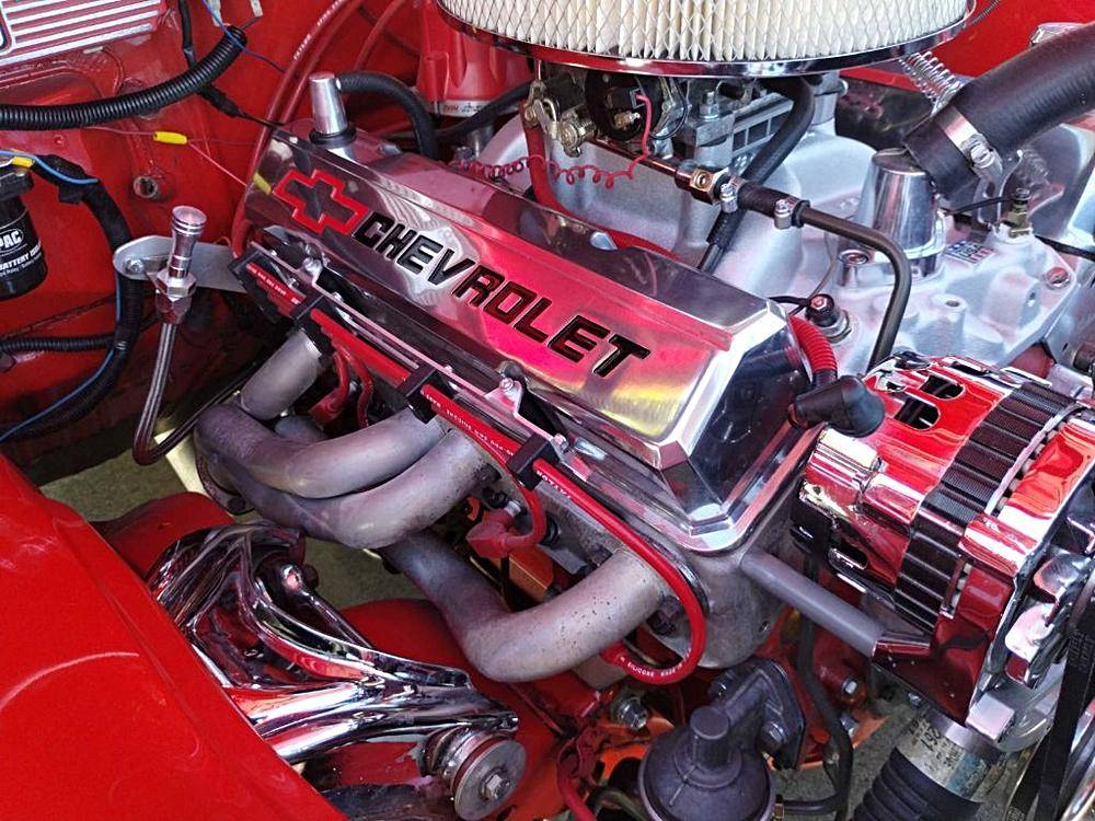 Chevy-chevelle-1972-red-23