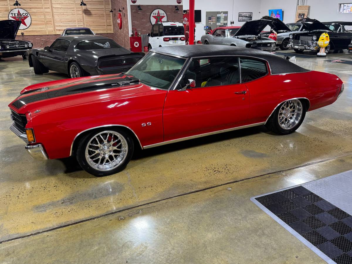 Chevy-chevelle-1972-red-4