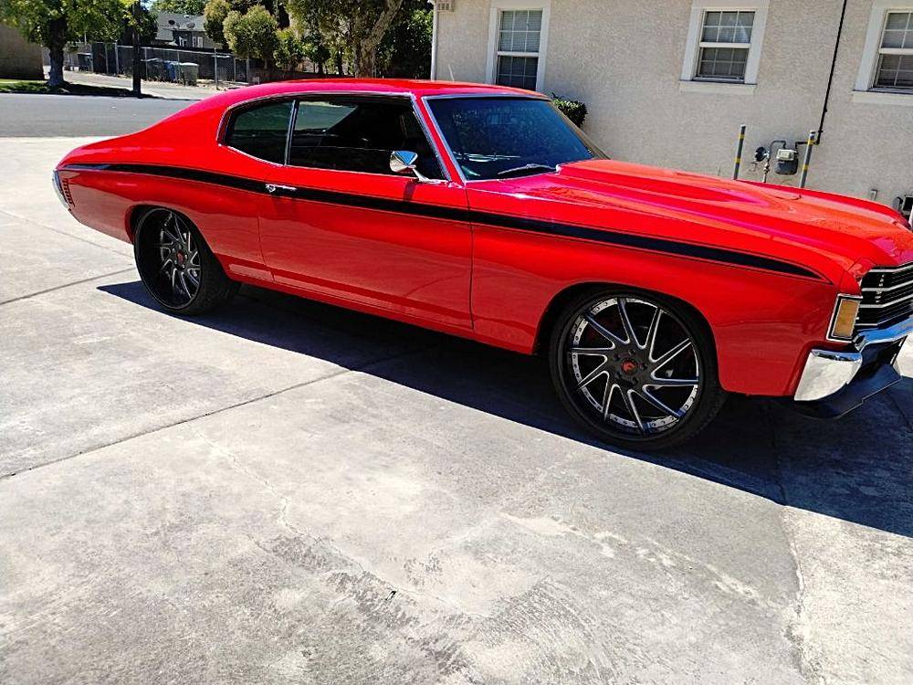 Chevy-chevelle-1972-red-7