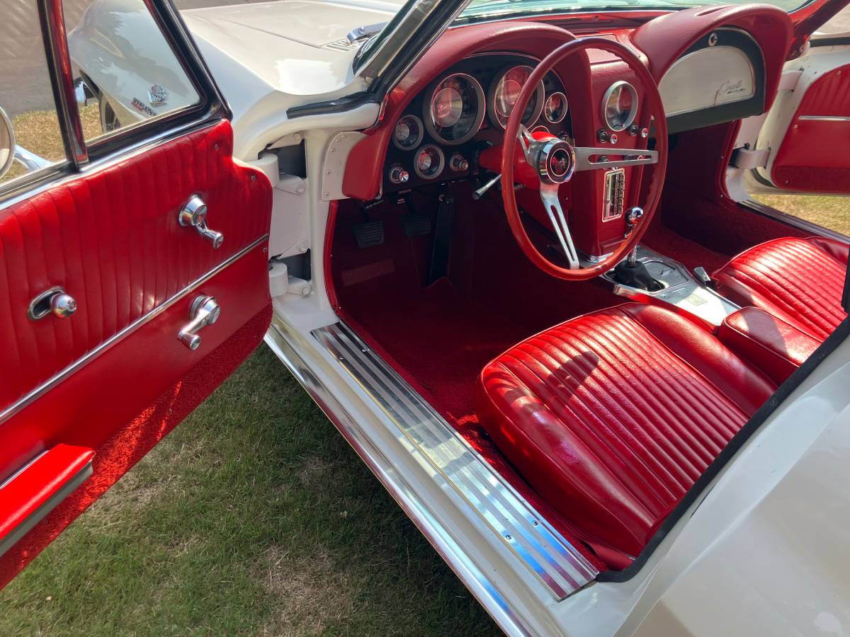 Chevy-corvette-1963-15
