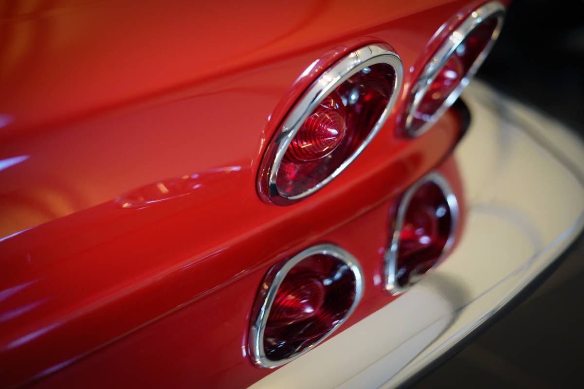 Chevy-corvette-1965-18