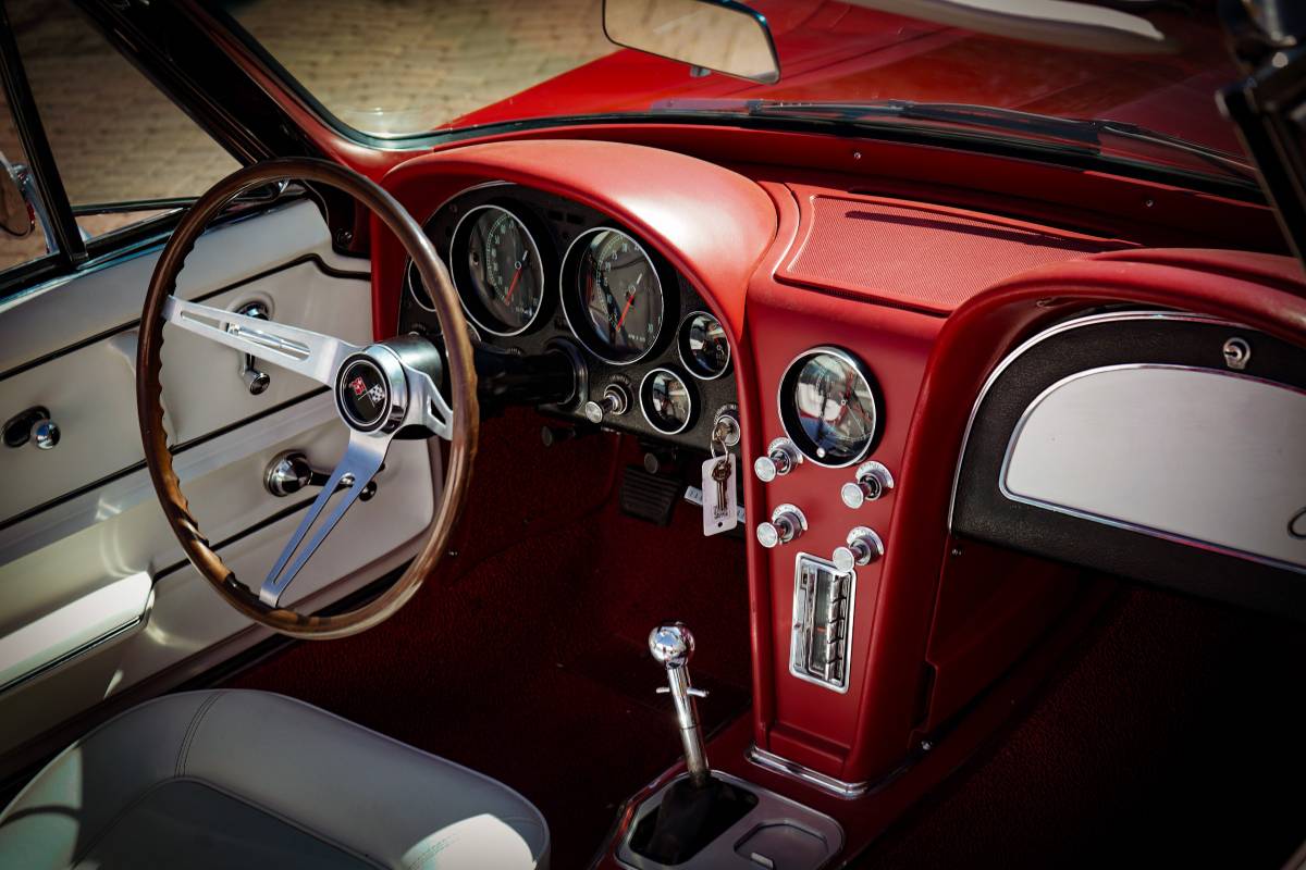 Chevy-corvette-1965-4