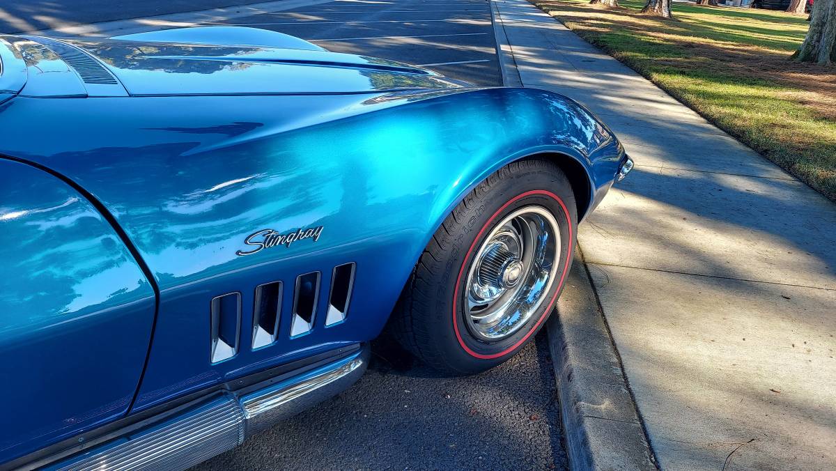 Chevy-corvette-1969-blue-15