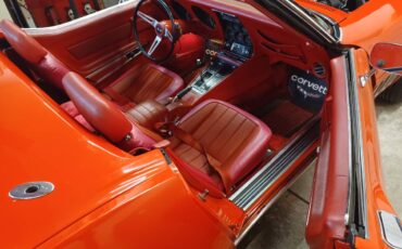 Chevy-corvette-1969-red-3
