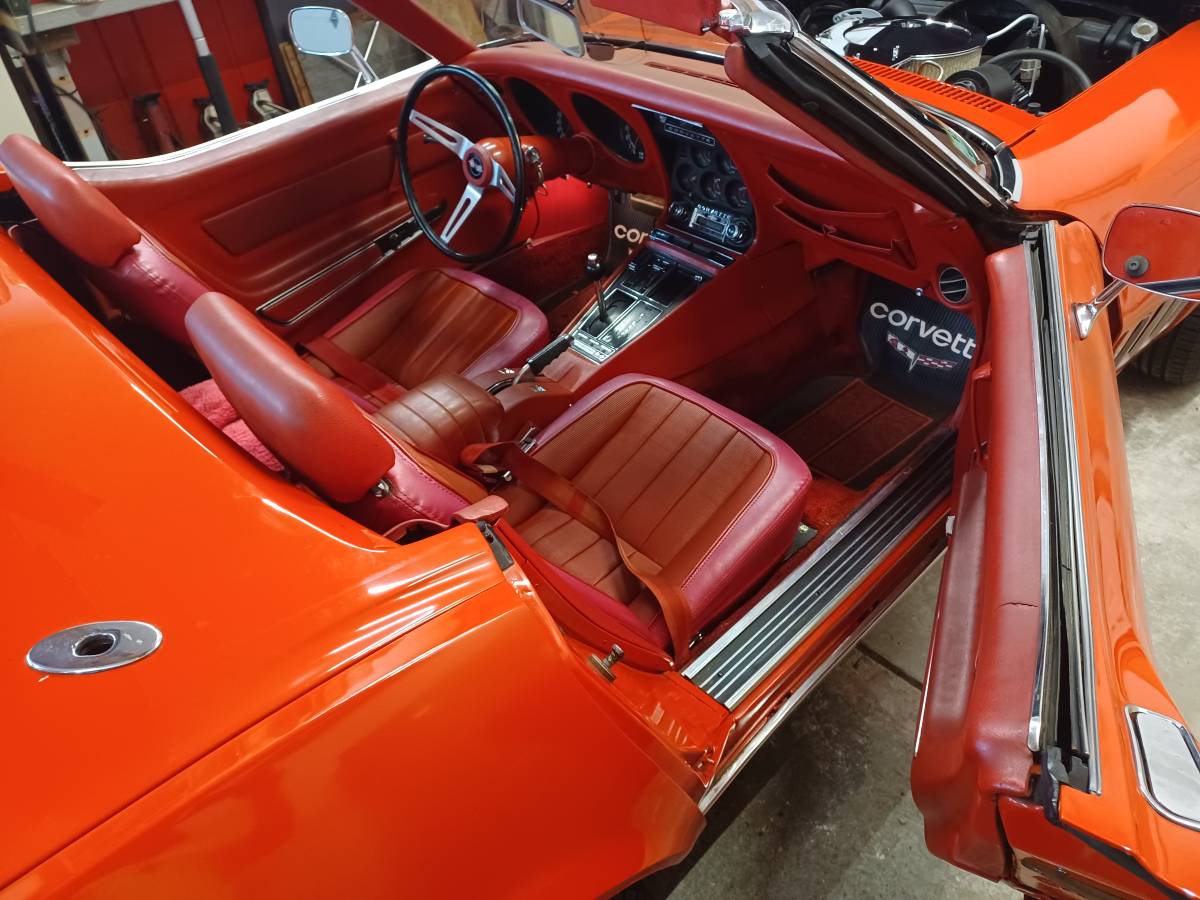 Chevy-corvette-1969-red-3