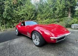 Chevy-corvette-1969-red-7