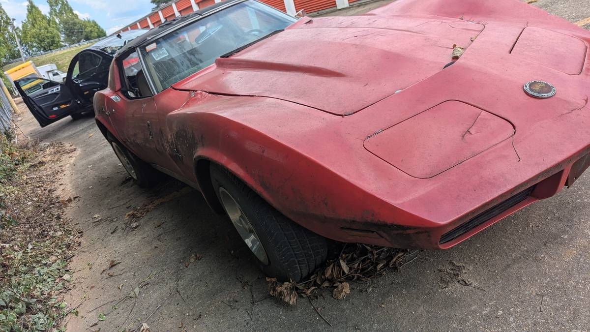 Chevy-corvette-1974-red-4