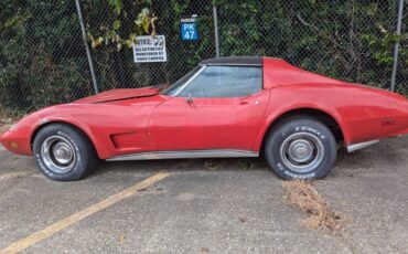 Chevy-corvette-1974-red-5