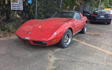 Chevy-corvette-1974-red-6