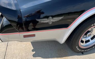 Chevy-corvette-1978-custom-4