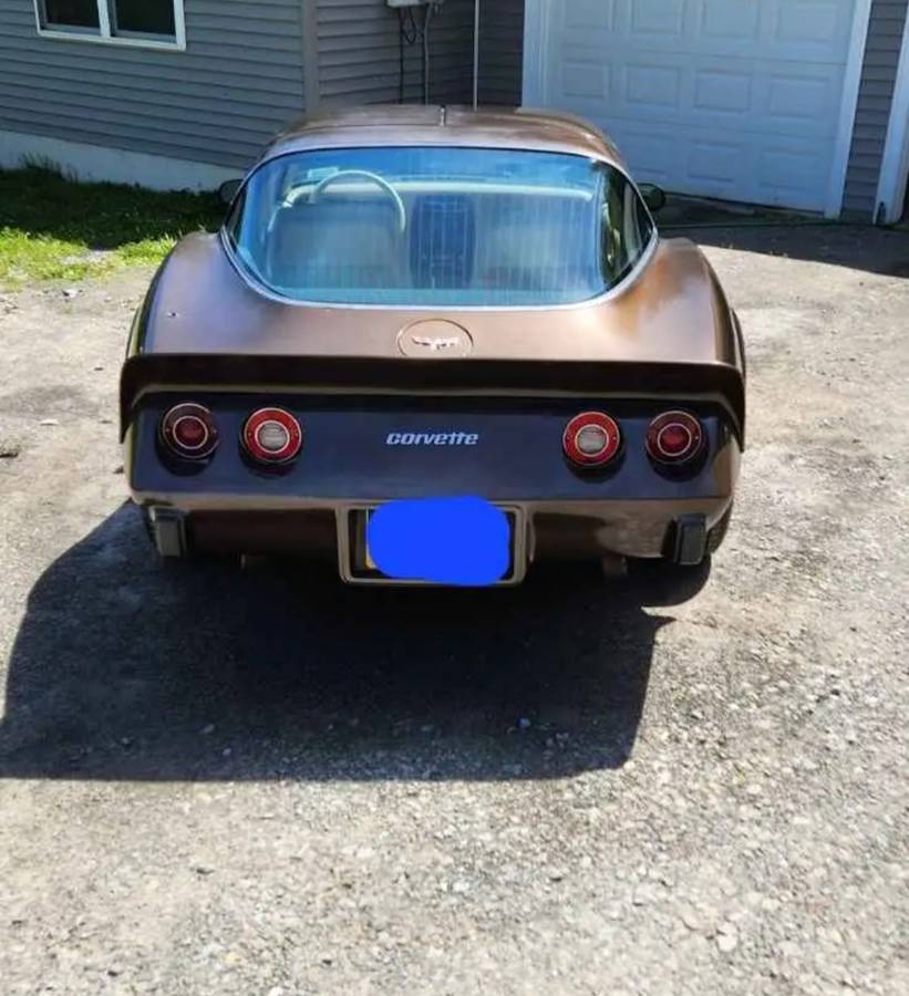 Chevy-corvette-1979-brown-5