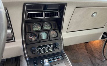 Chevy-corvette-1982-6