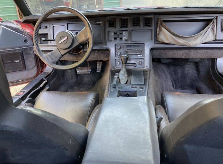 Chevy-corvette-1984-11
