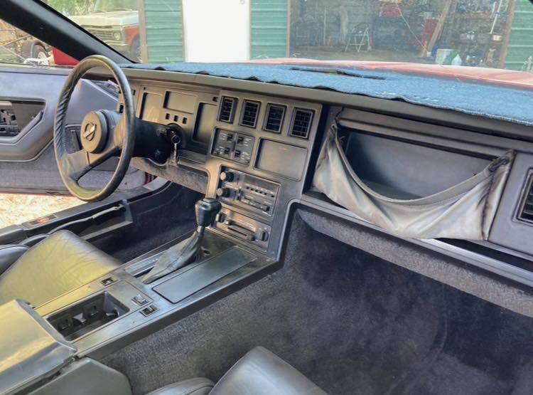 Chevy-corvette-1984-13
