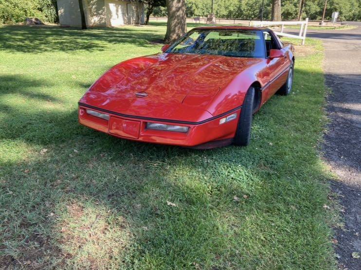 Chevy-corvette-1984