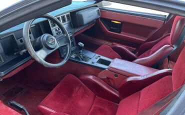 Chevy-corvette-1986-white-13