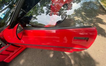 Chevy-corvette-1989-red-6