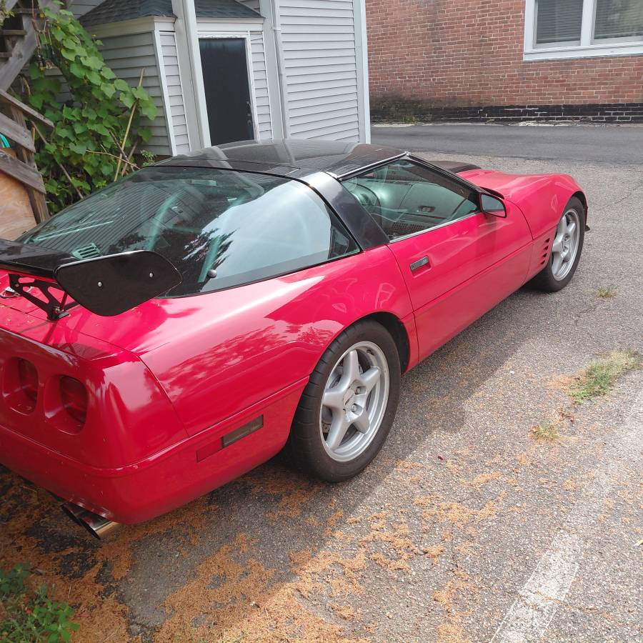 Chevy-corvette-1991-red-1