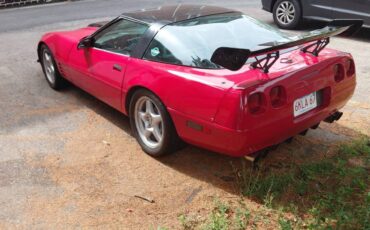 Chevy-corvette-1991-red