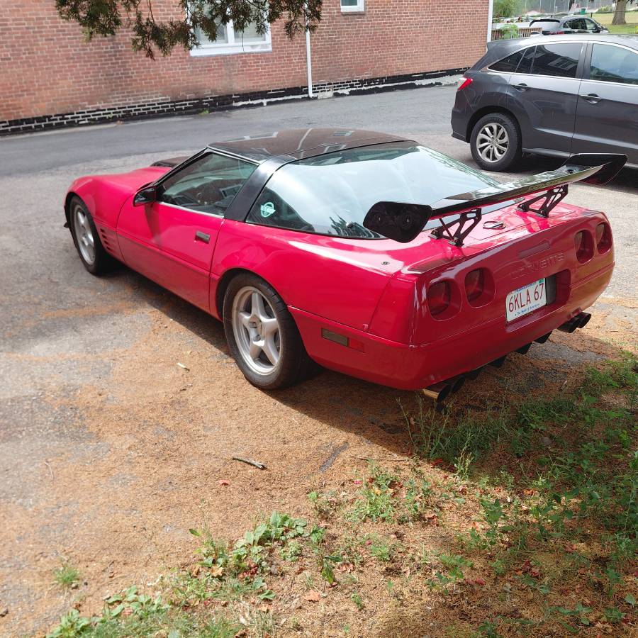 Chevy-corvette-1991-red
