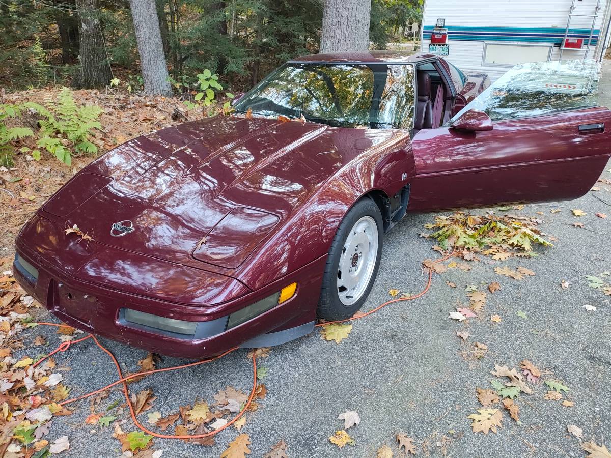 Chevy-corvette-1993-red-1