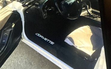 Chevy-corvette-1994-white-3