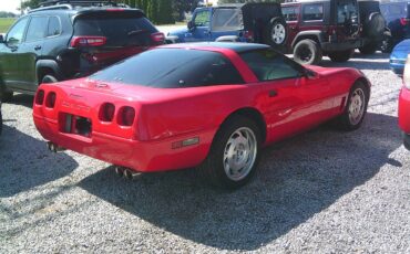 Chevy-corvette-1995-red