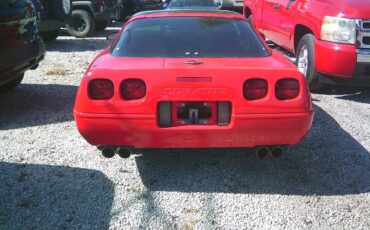 Chevy-corvette-1995-red-5